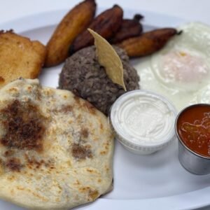 Desayuno súper Típico 🇸🇻